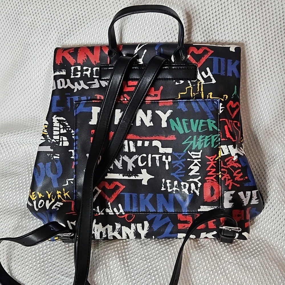 Dkny nyc tilly